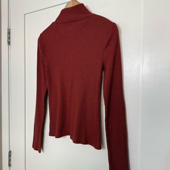 Faherty Top Womens Sz S Rust Red Legend Rib Rosco Turtleneck Long Sleeve - Picture 8 of 12